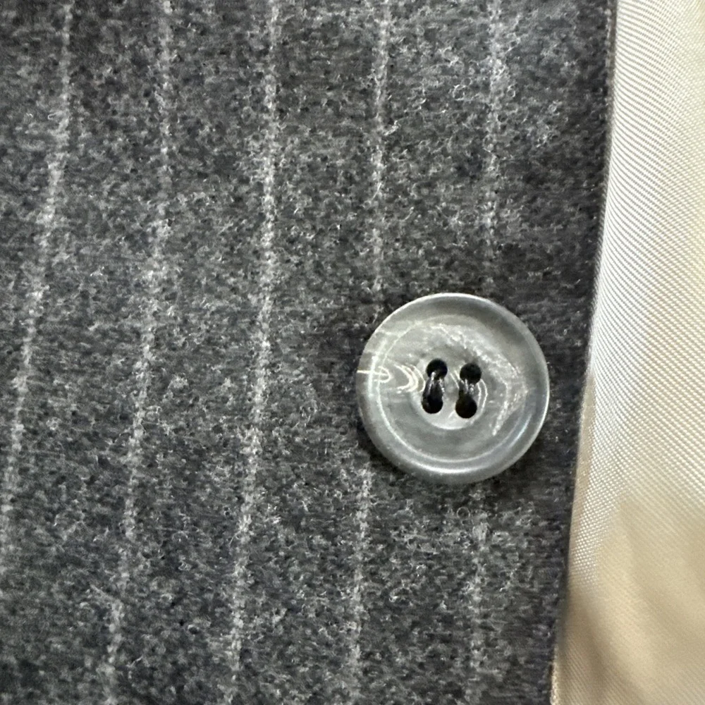 VTG Paul Stuart Sport Coat Sz 40R Charcoal Gray Pin Stripe Flannel Heavy Wool